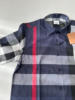 Burberry [버버리]Burberry 2025 Mens Vintage Basic Tshirts - 버버… 검수 사진 2