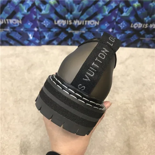 76389_16084754121978.jpg