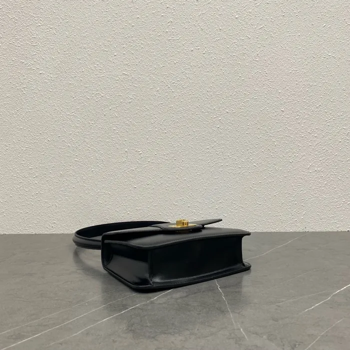 71674472ca4609f0b9a1088e04a4430a_1742875541_1002.JPG