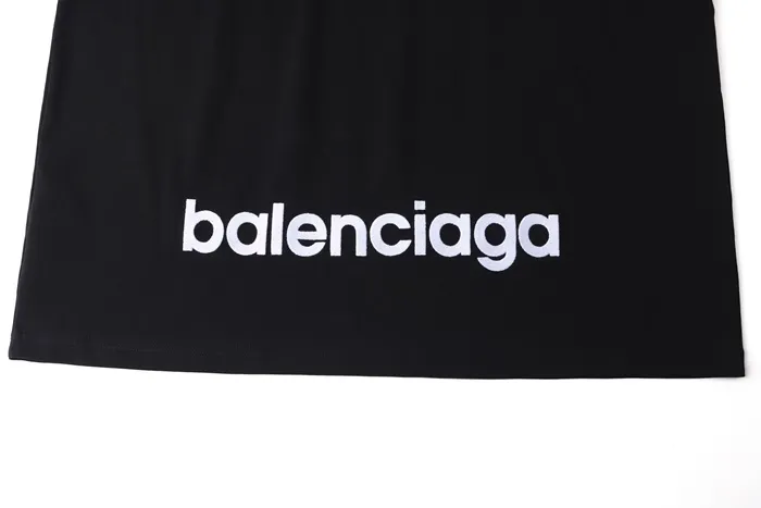 40ce4116c52e82baef2db0c0a6aa0a7b_1768723857_3917.JPG