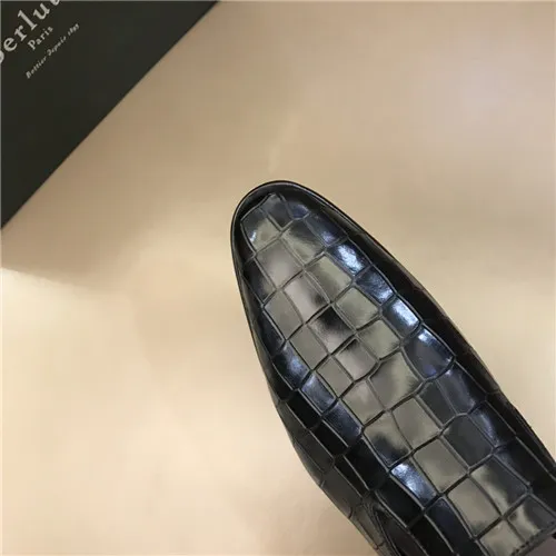 82464_16210839337429.jpg