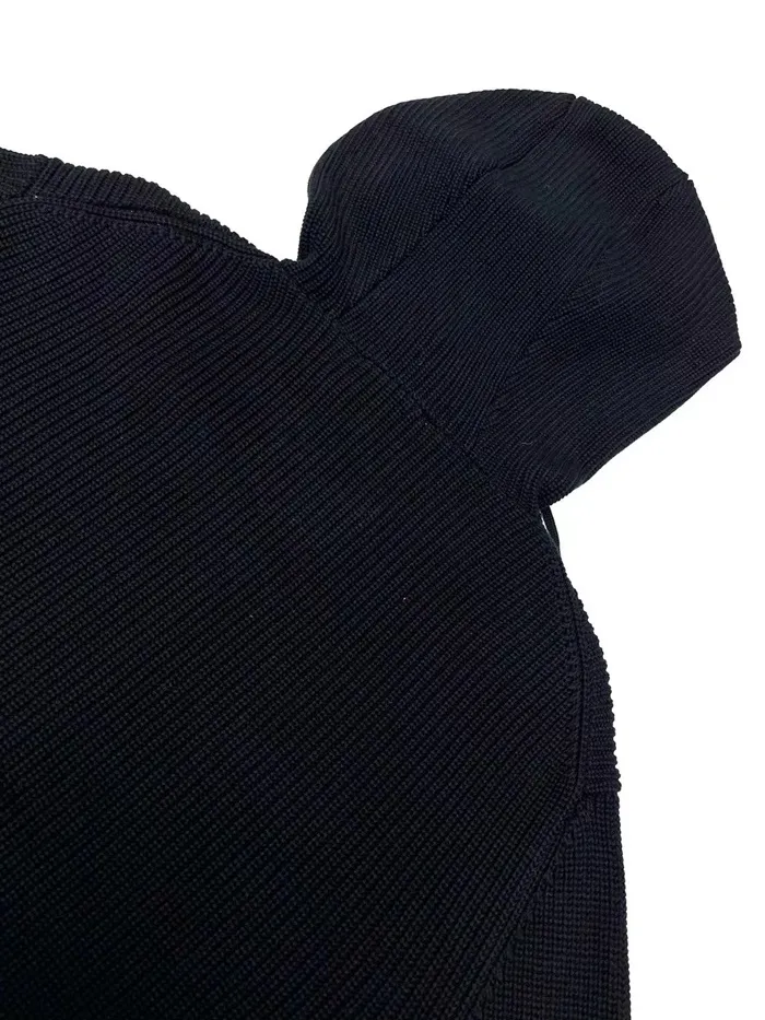 893d67b756013e29dca7b6d464eac356_1701331794_1016.jpg