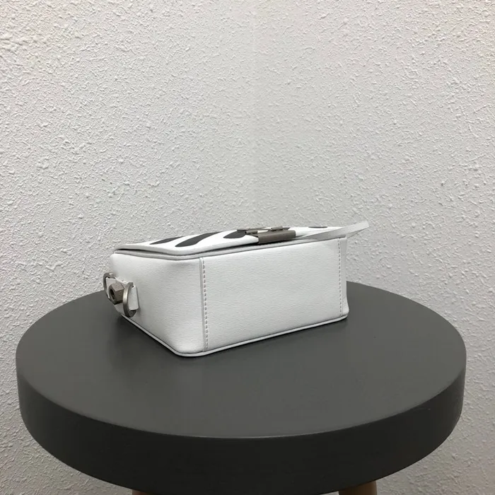 31467_15619641495111.JPG