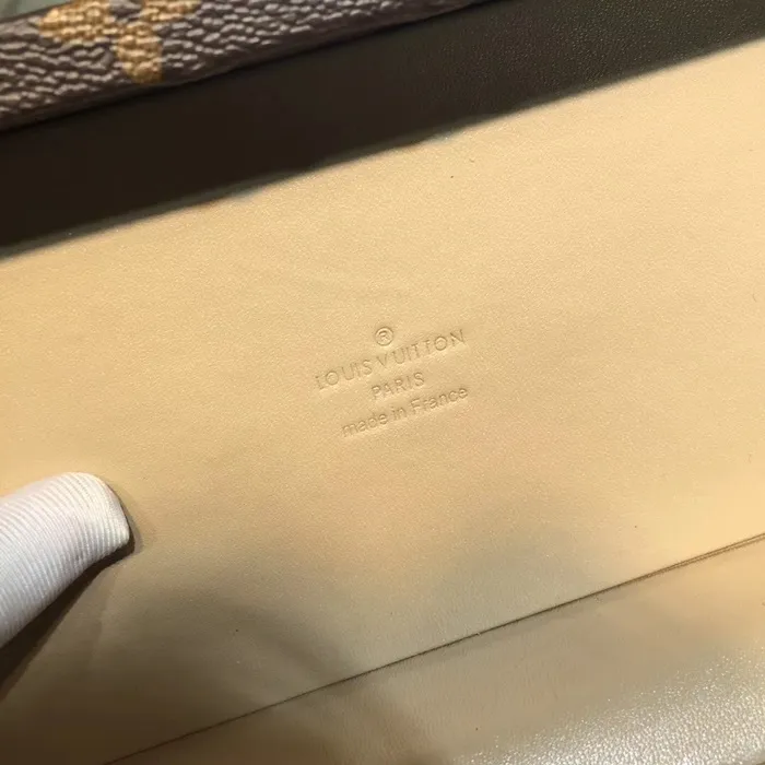 9121_15404578305940.JPG