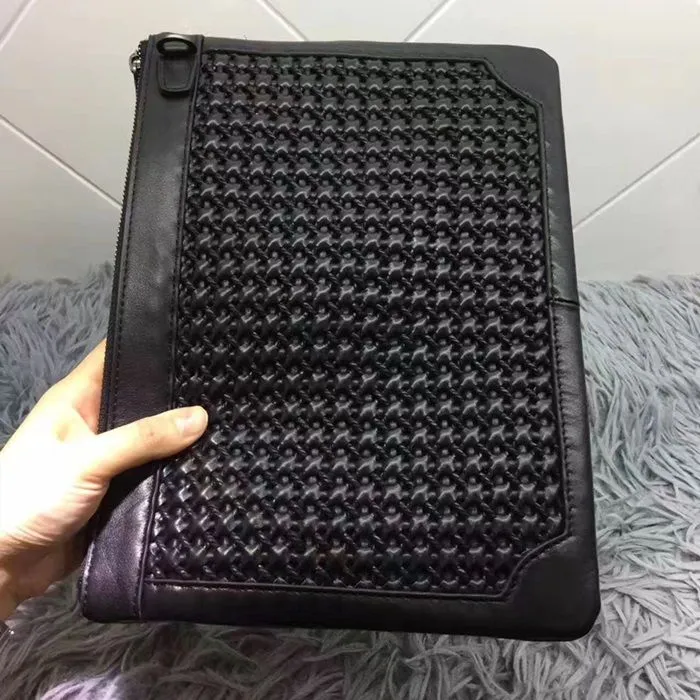 2466_15372565508257.jpg