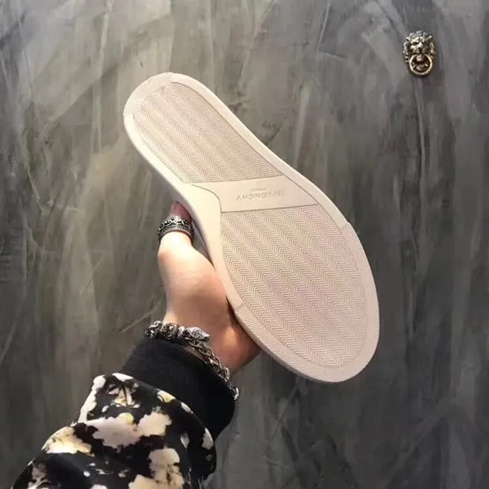 6379_15398618353918.jpg