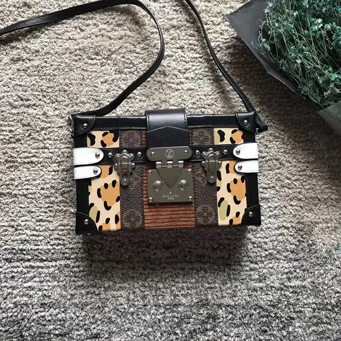 9134_15404603347078.JPG
