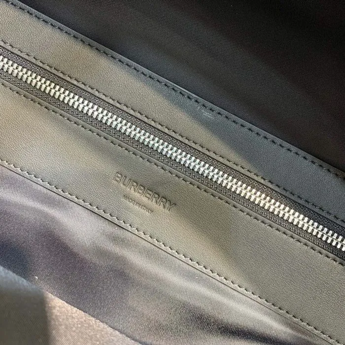 52287_15764199835877.JPG