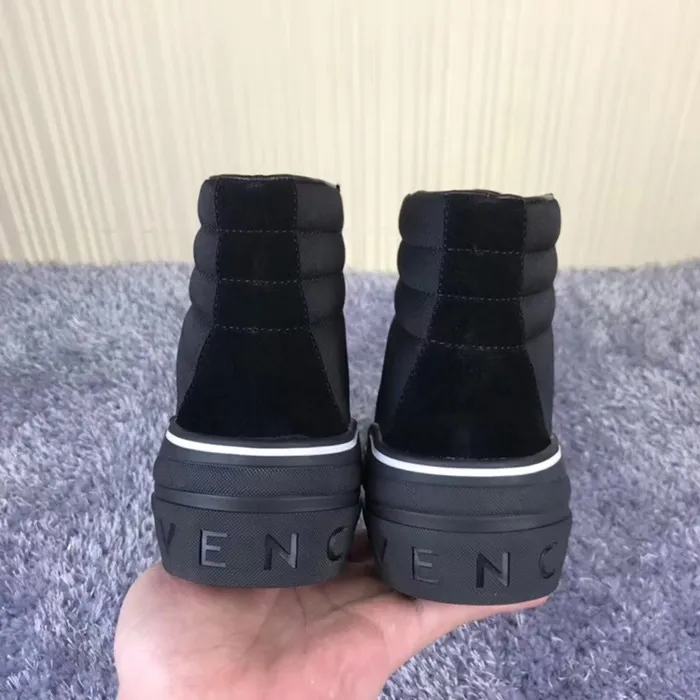 6366_15486618073700.jpg