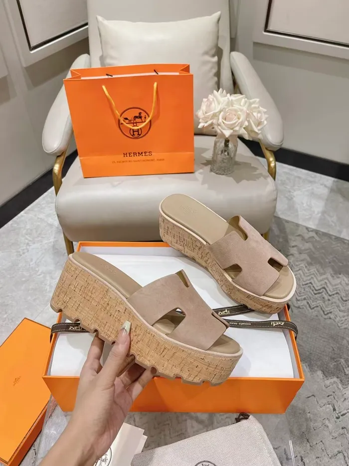 732a86d8bbc8b2a5abe68a4c0bde02ee_1783493244_8882.jpg