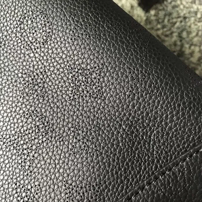 9102_15404526384548.JPG