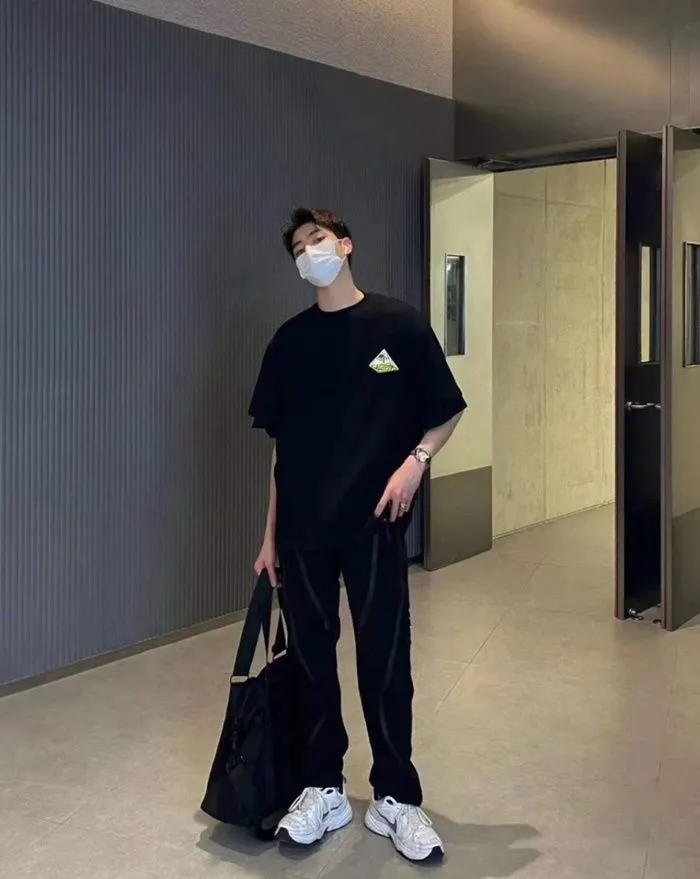 2a9684b596b0d215fb03b915770fbcb4_1747553395_2439.jpg