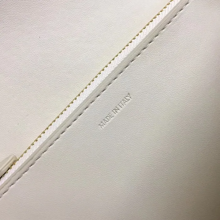 23129_15537427763312.JPG
