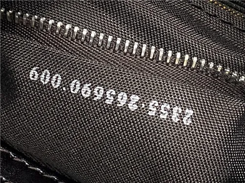 79652_16169912592643.jpg