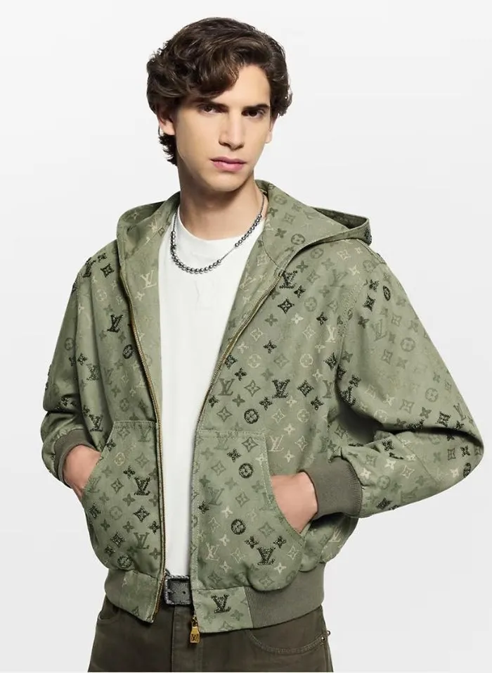ae26ba9449ebd7c0e9a5262e596cfea8_1766395312_4163.JPG