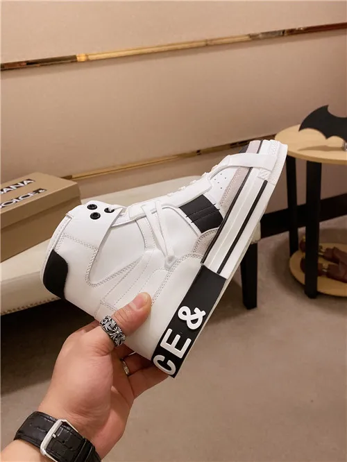 76117_16078725257625.jpg