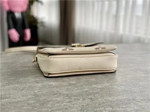 80459_16181493788665.jpg