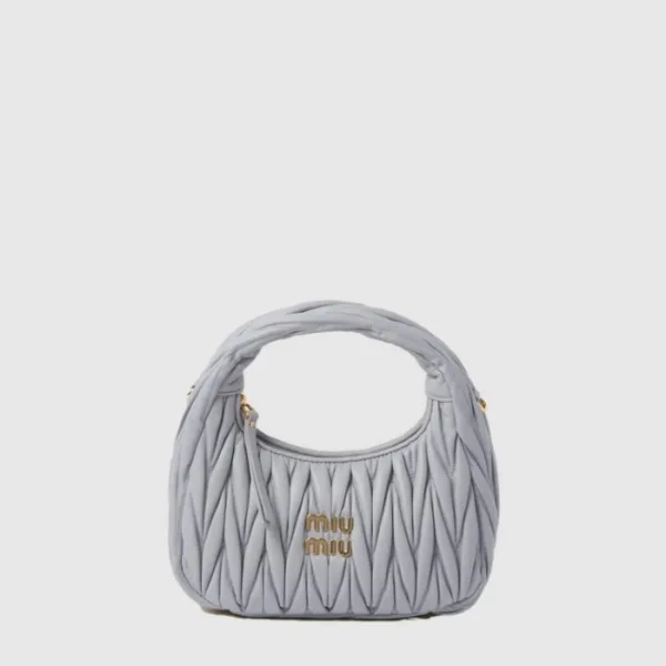 미우미우 여성 완더 마테라쎄 호보 미니 백 - Miumiu Womens Wander Mat… 이미지 2/4