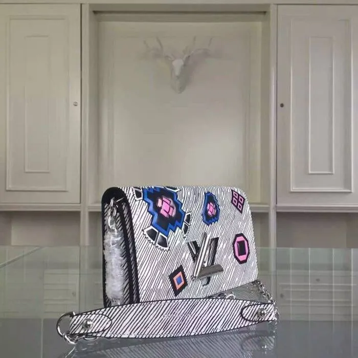 477_15368261798482.jpg
