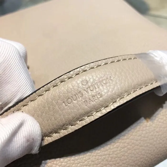 9229_15406220894978.JPG