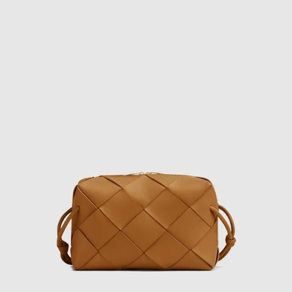 보테가 베네타 여성 스몰 카세트 카메라 백 - Bottega veneta Womens Sm… 이미지 2/3