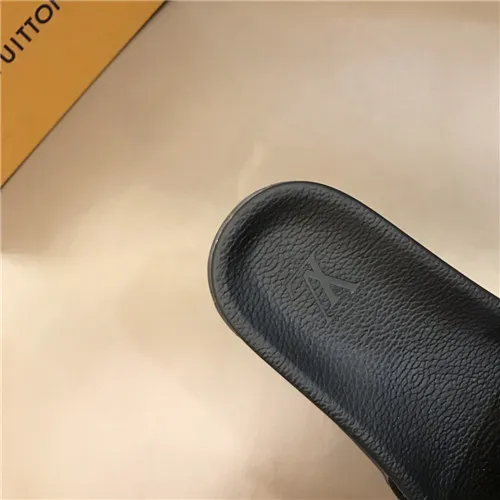 81889_16200544685034.jpg