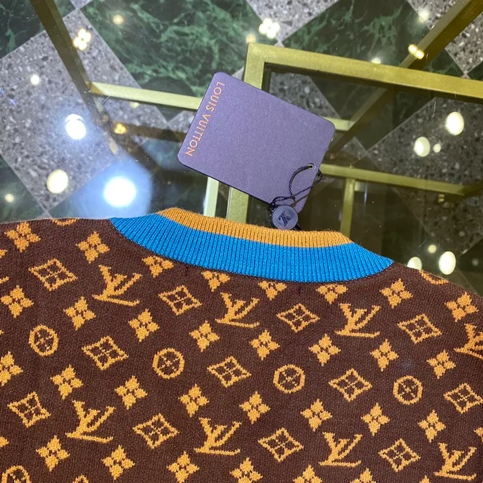 72698_16019114545122.jpg