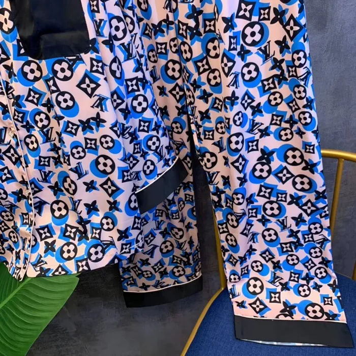 62772_15860943117586.JPG
